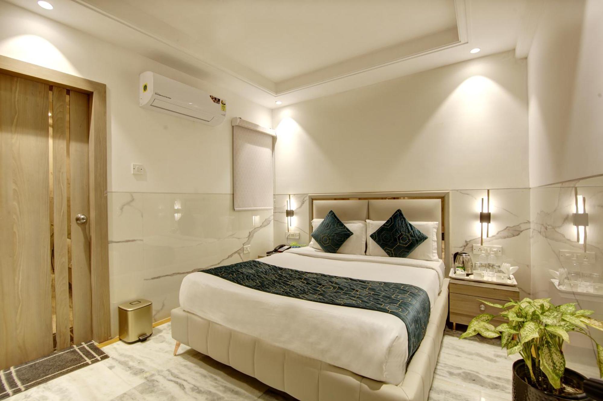 Hotel International Inn - Near Delhi Airport Nueva Delhi Exterior foto